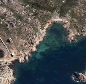 Spiaggia di Cala Lunga (Razzoli)