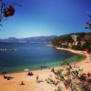 Spiaggia Centrale (Cala Gonone)