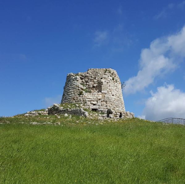 Nuraghe Is Paras (Isili) Nuraghe Is Paras (Isili)