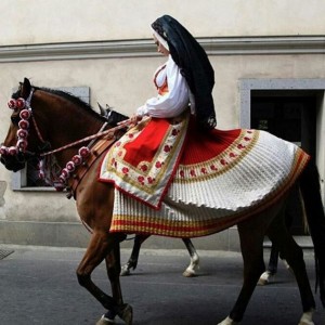 Costume sardo di Oristano