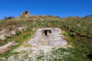 Domus de Janas di Filigosa (Macomer)