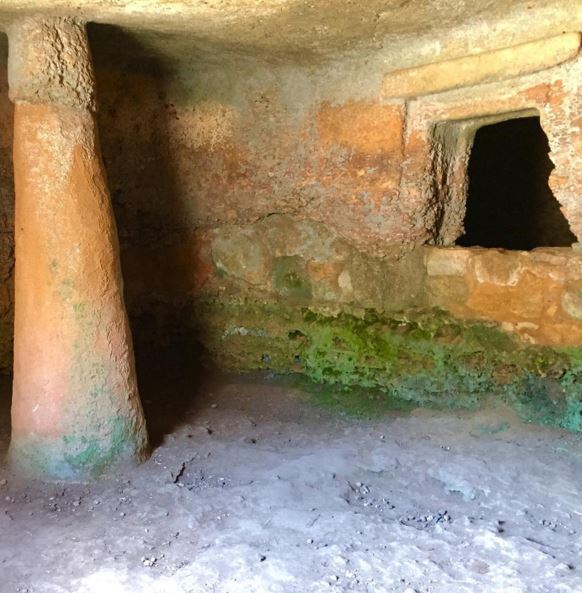 Necropoli Anghelu Ruju ad Alghero Necropoli Anghelu Ruju ad Alghero