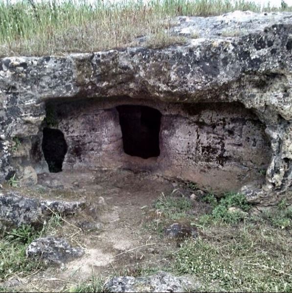 Necropoli preistorica Anghelu Ruju Necropoli preistorica Anghelu Ruju