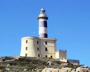 Faro (Isola dei Cavoli)