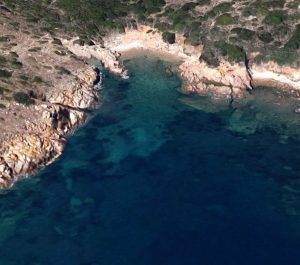 Spiaggia Cala di Levante (Isola di Mortorio)