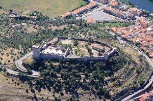 Castello Serravalle (Bosa)