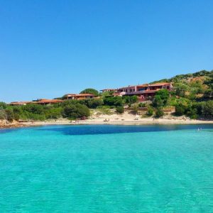 Spiaggia di Costa Corallina nel Porto